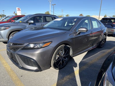 2021 Toyota Camry SE