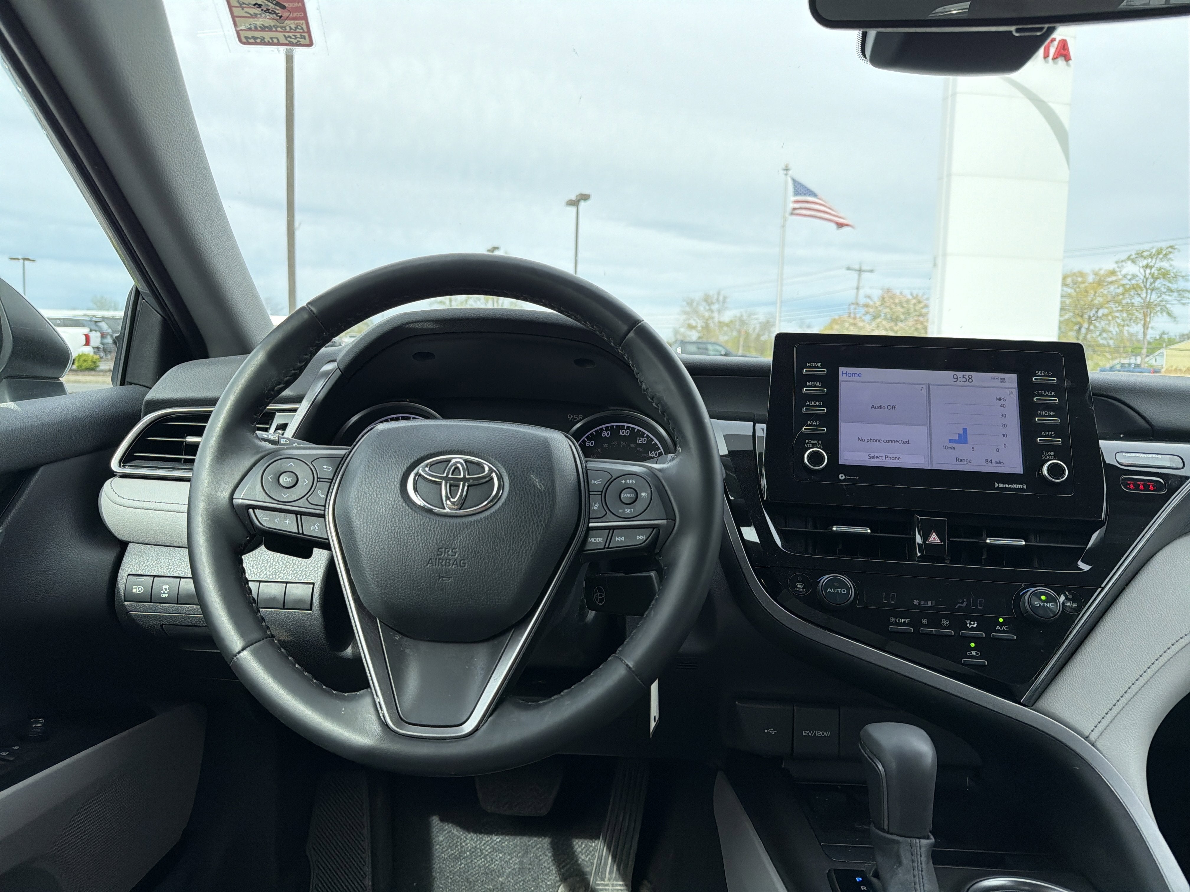 2023 Toyota Camry SE