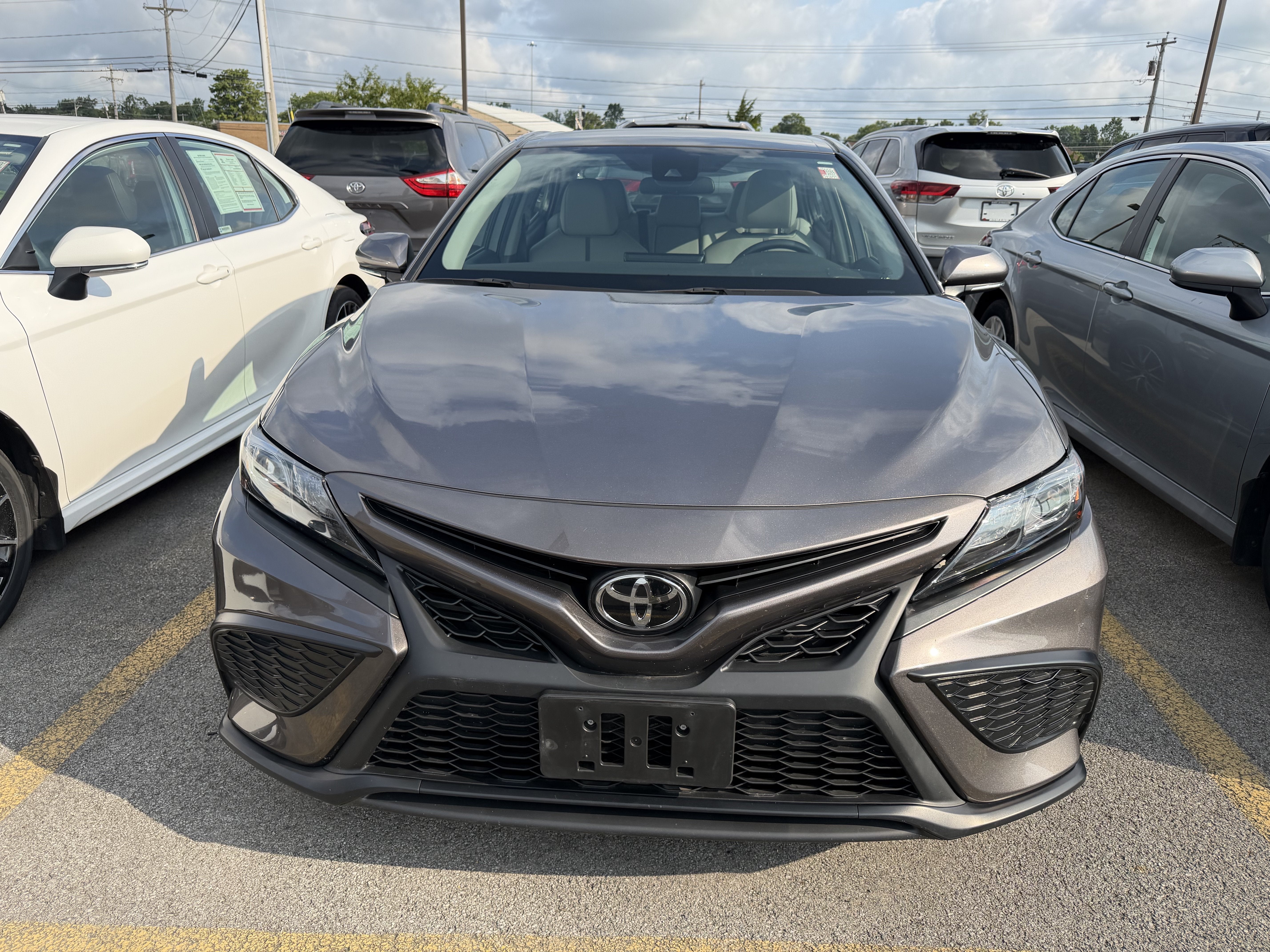 2024 Toyota Camry SE
