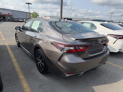 2024 Toyota Camry SE