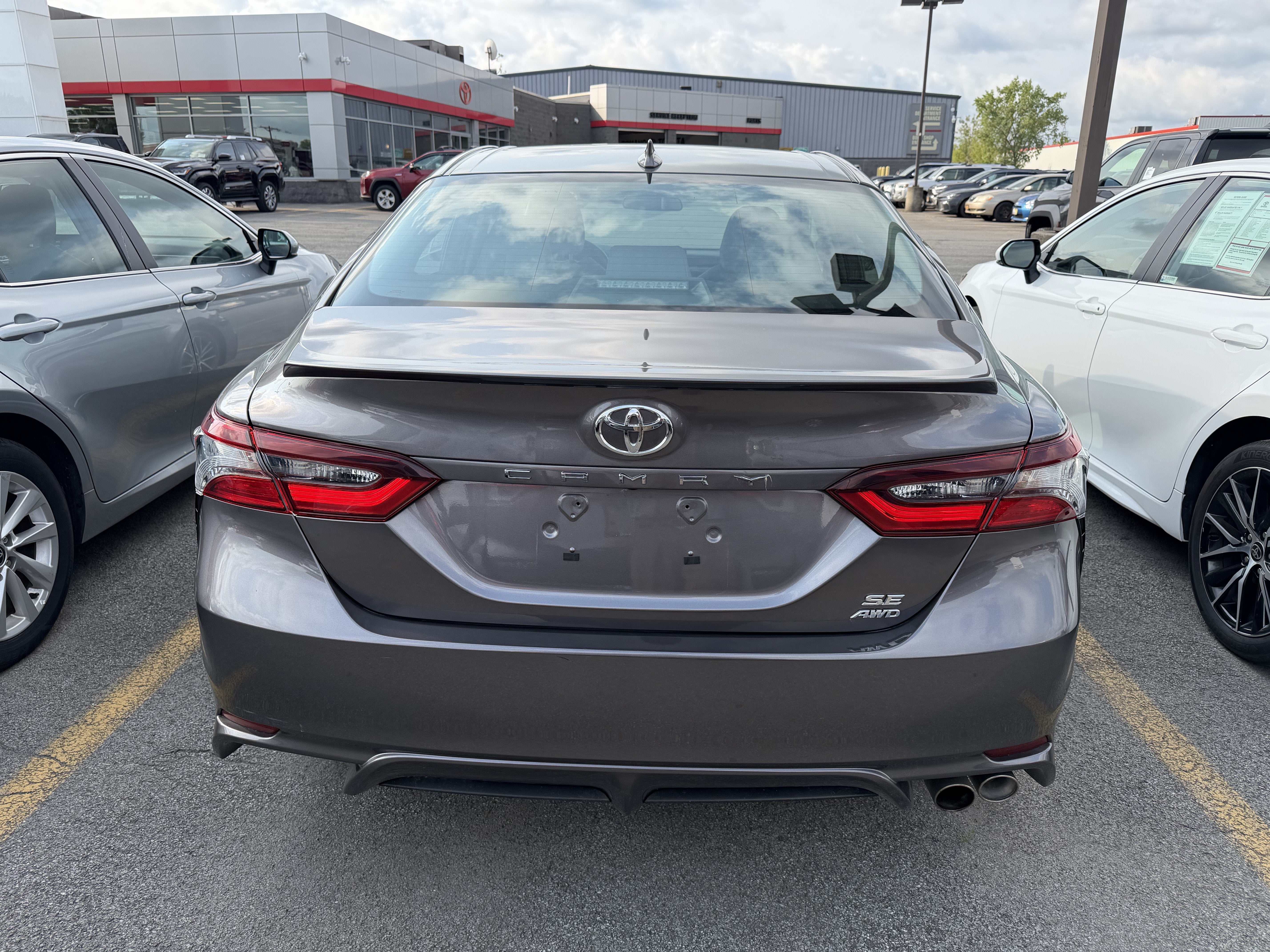 2024 Toyota Camry SE