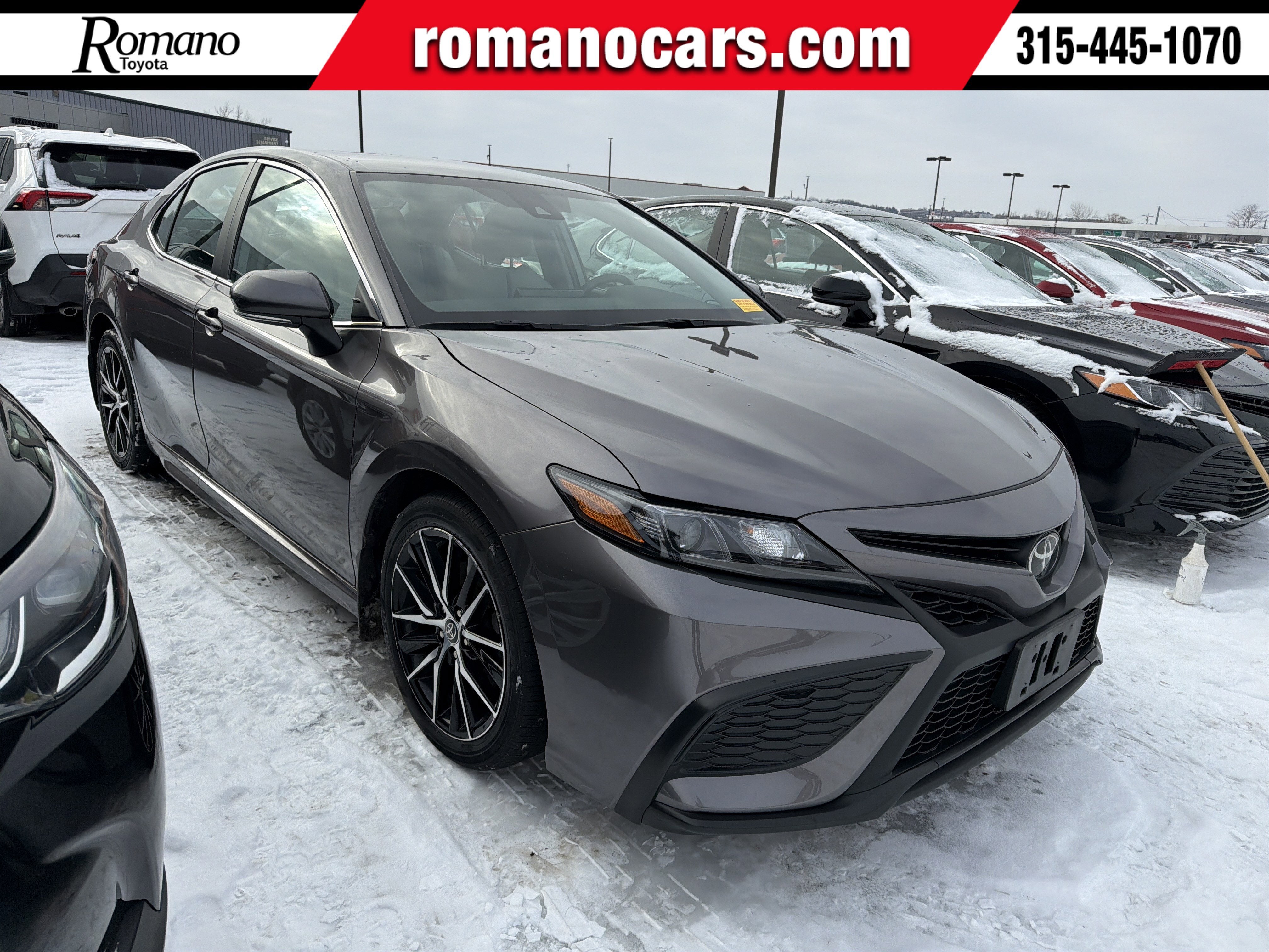 2023 Toyota Camry SE