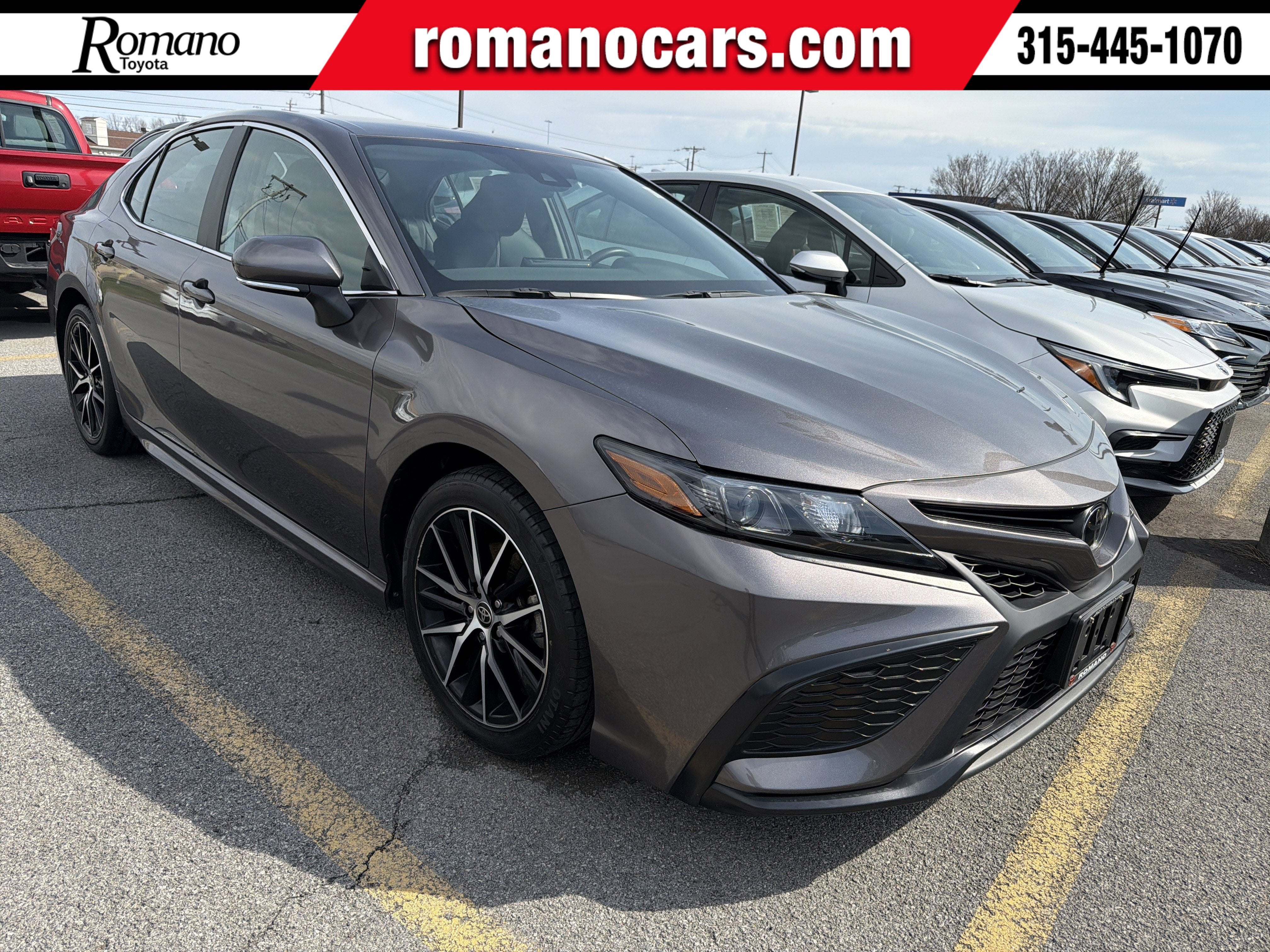 2024 Toyota Camry SE