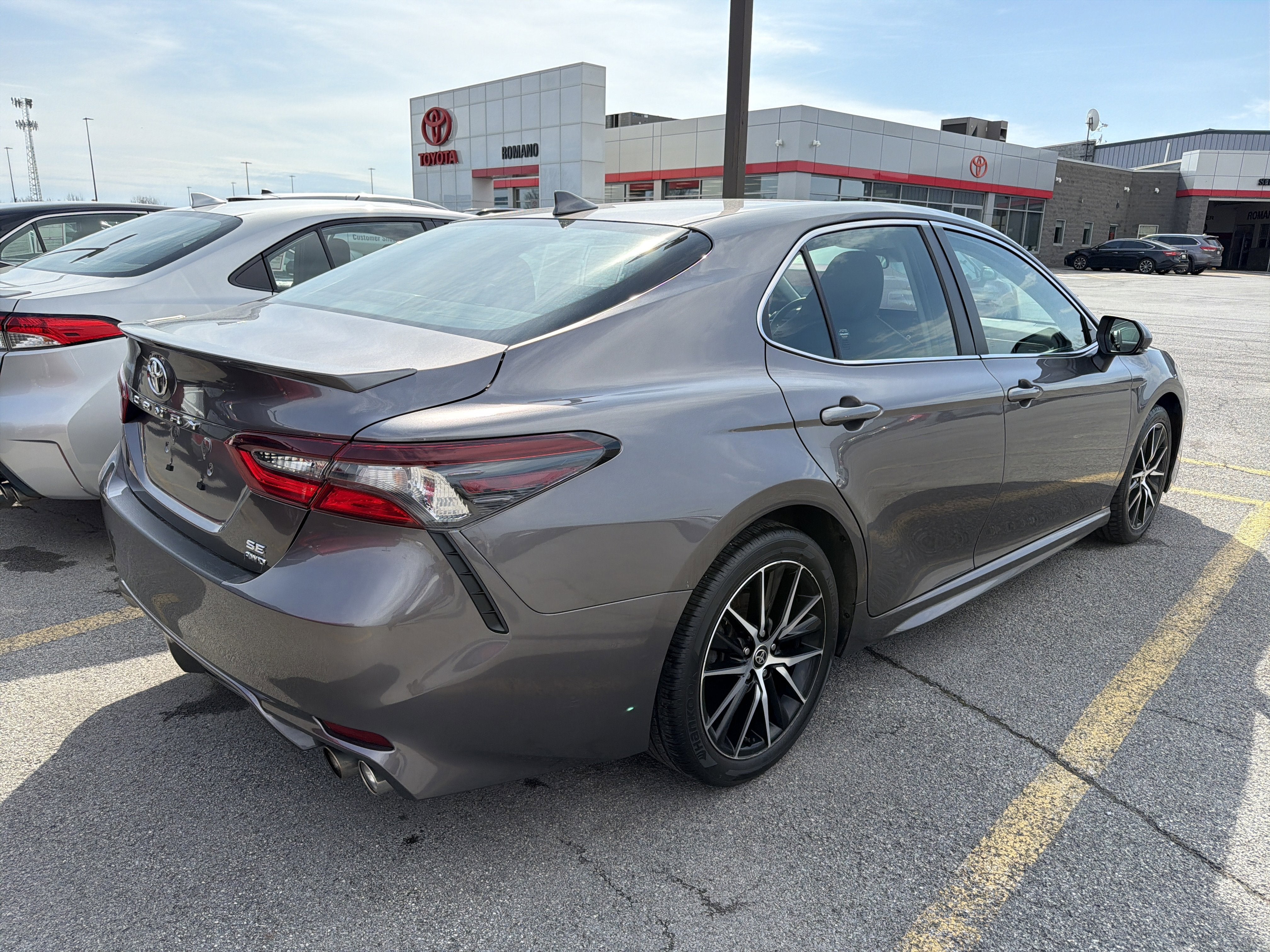 2024 Toyota Camry SE