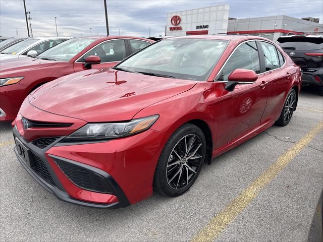 2023 Toyota Camry Hybrid SE