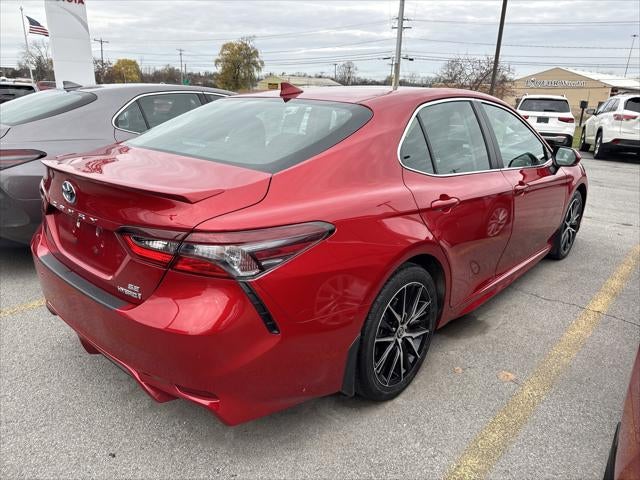 2023 Toyota Camry Hybrid SE