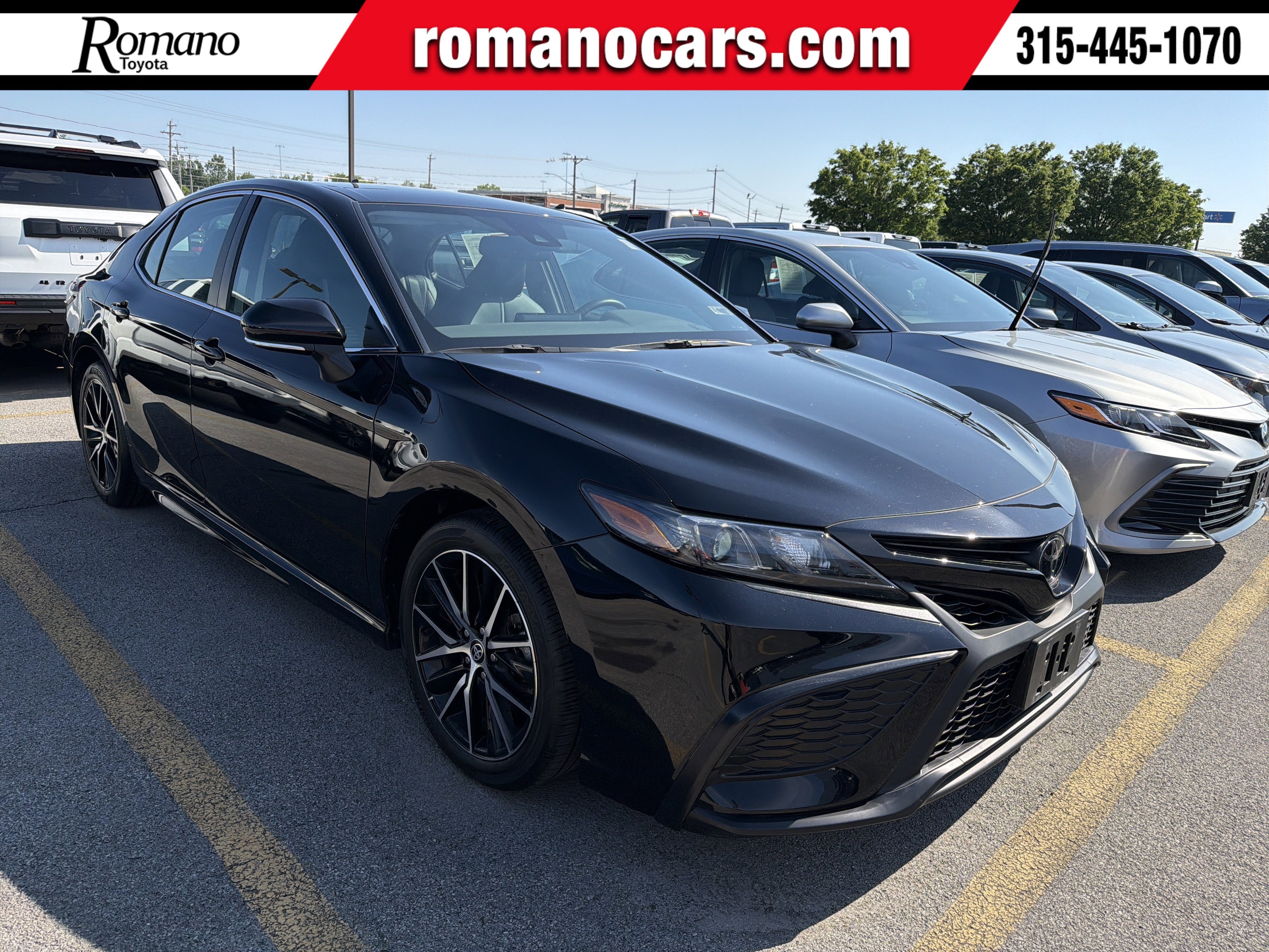 2023 Toyota Camry SE
