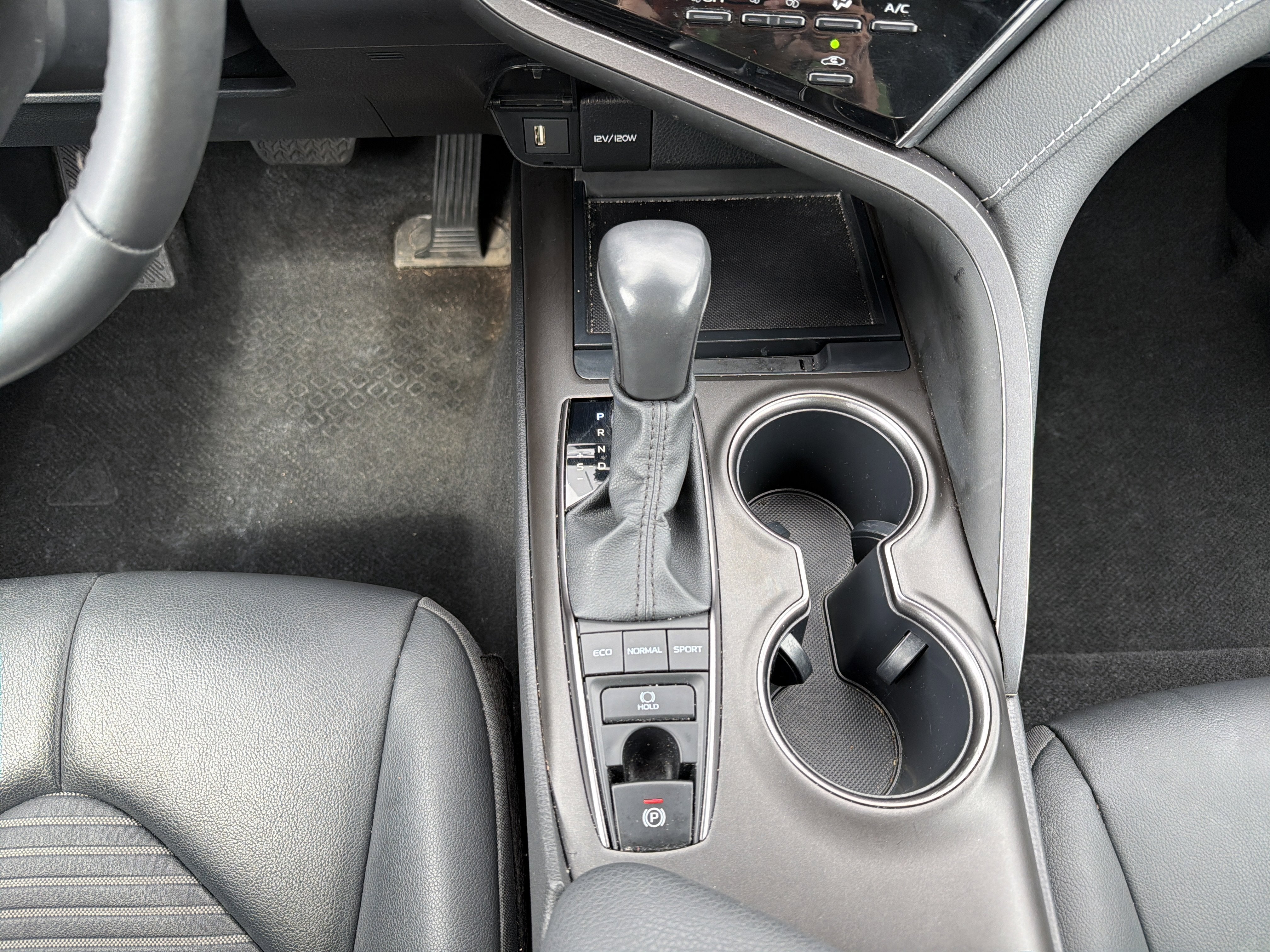 2023 Toyota Camry SE Nightshade