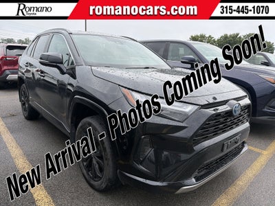 2022 Toyota RAV4 Hybrid SE