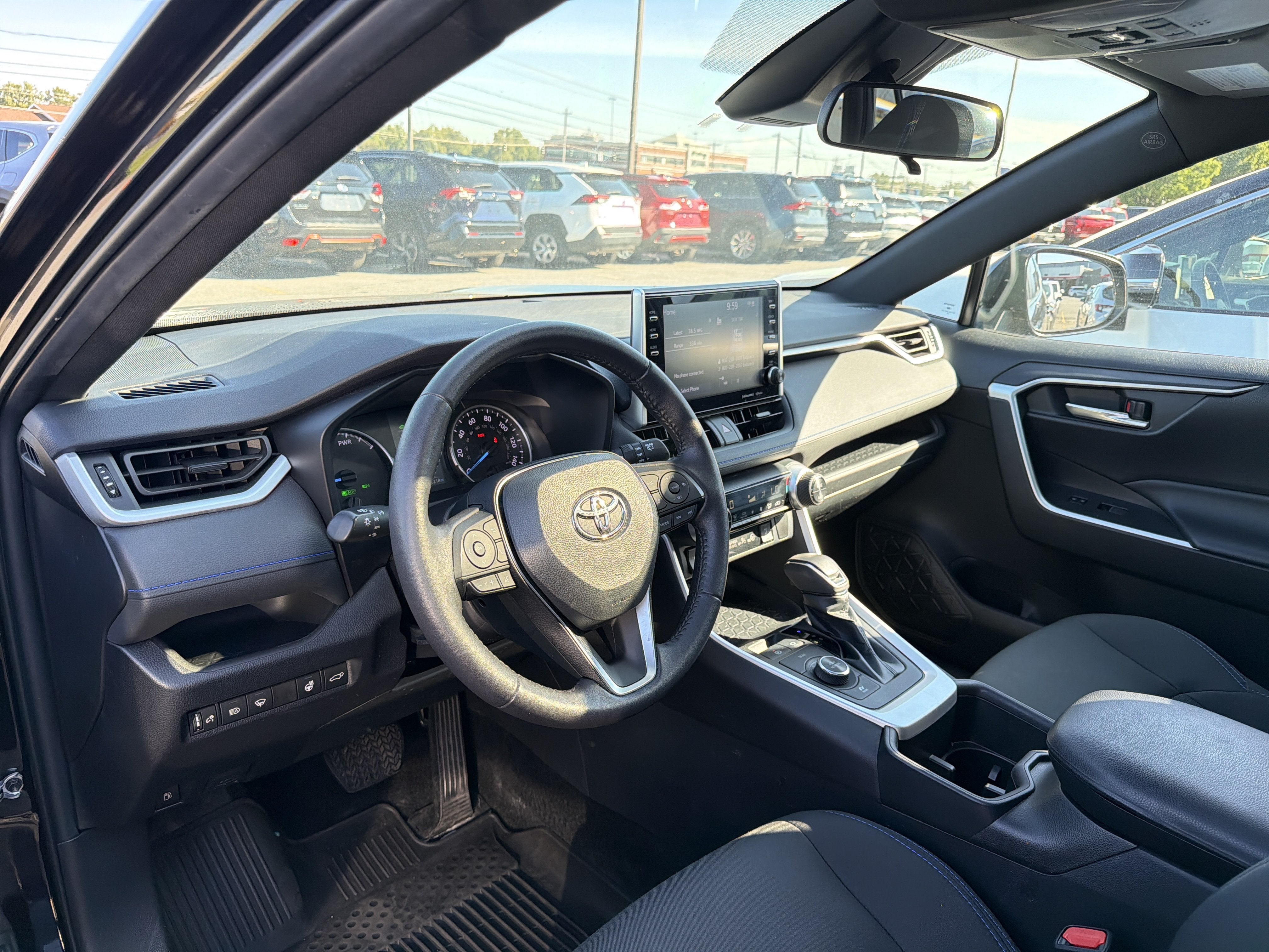 2022 Toyota RAV4 Hybrid SE