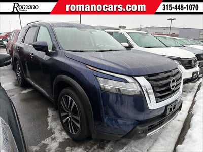 2024 Nissan Pathfinder Platinum