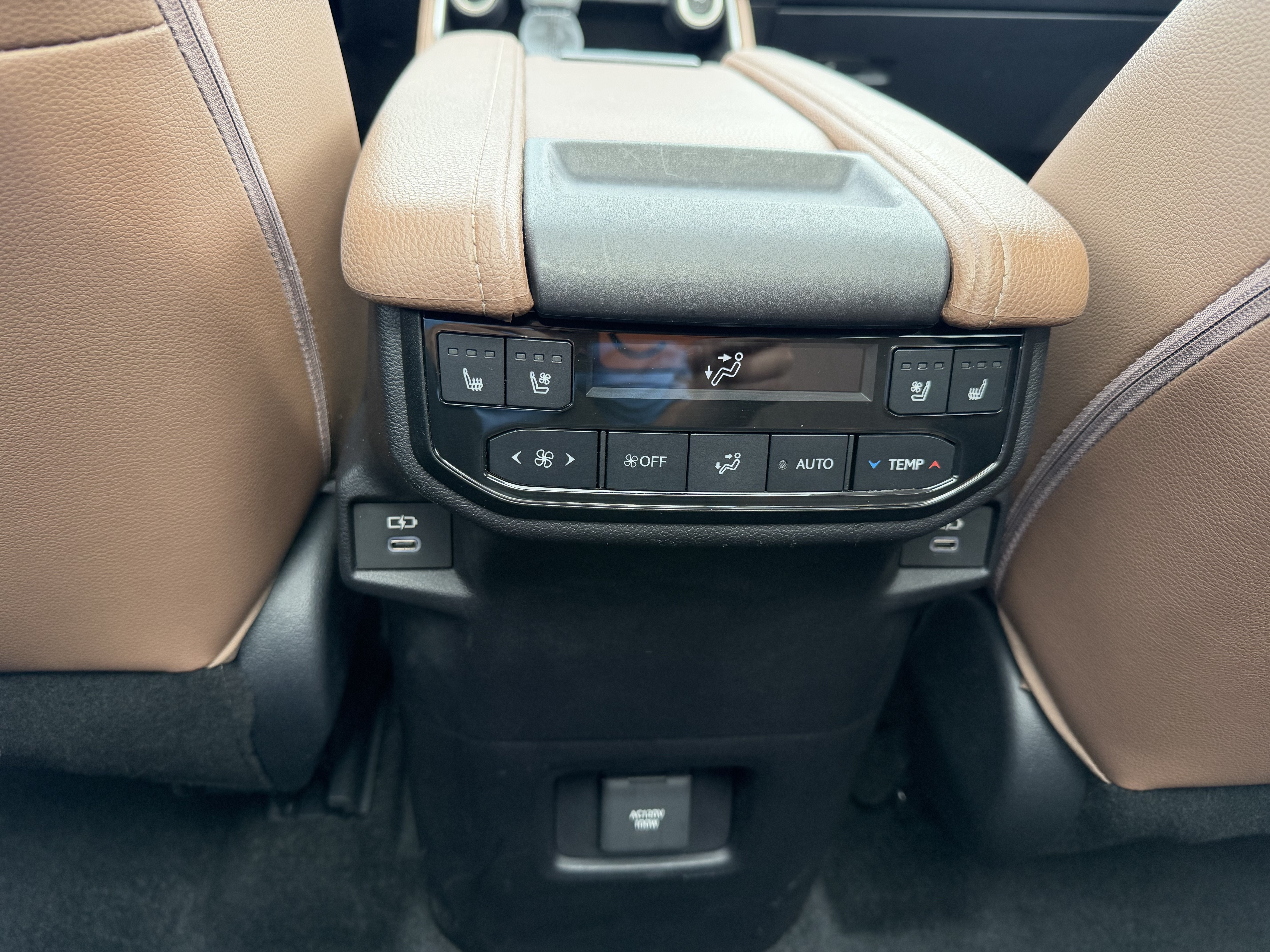 2025 Toyota Grand Highlander Platinum