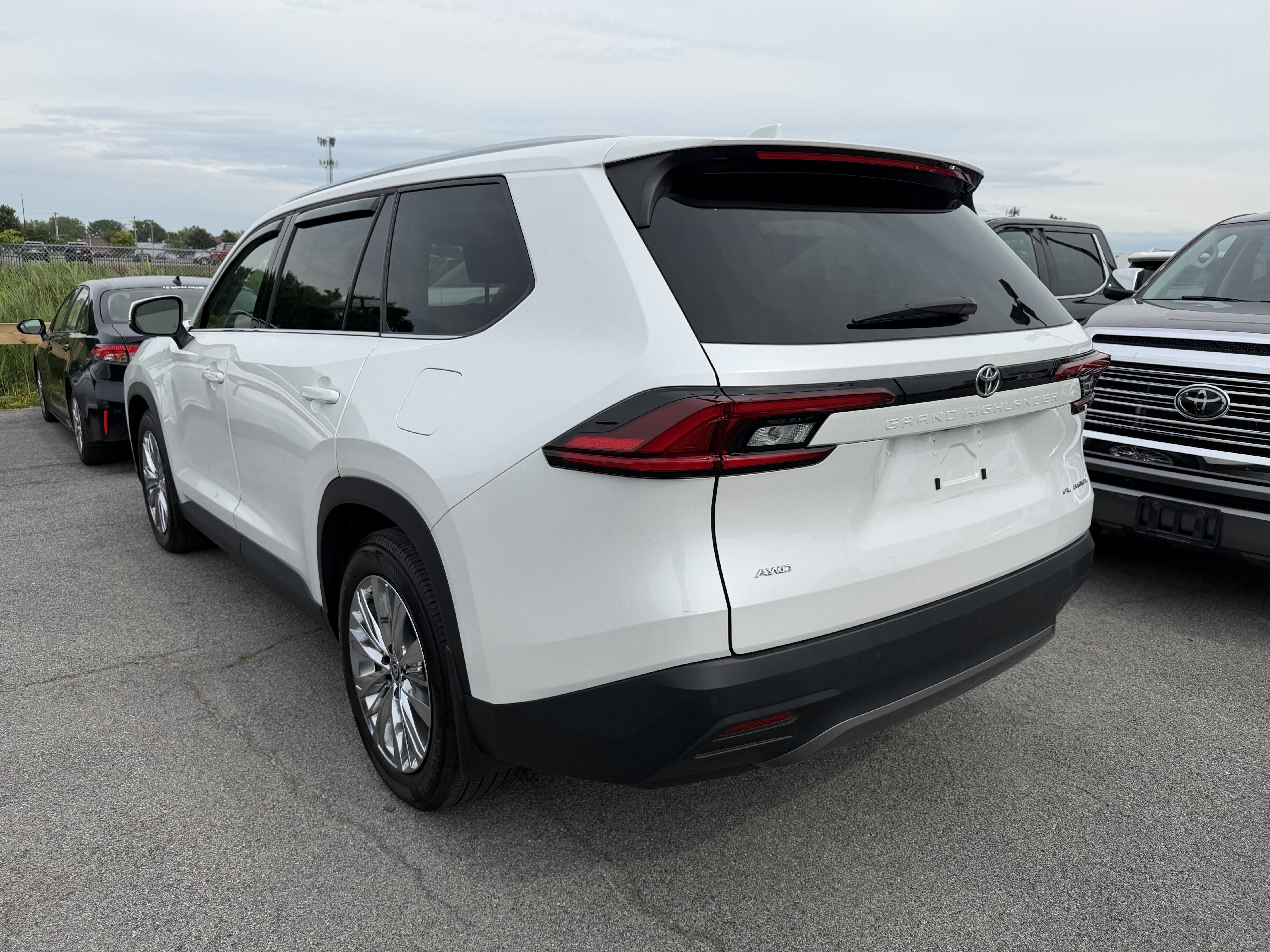 2025 Toyota Grand Highlander Platinum
