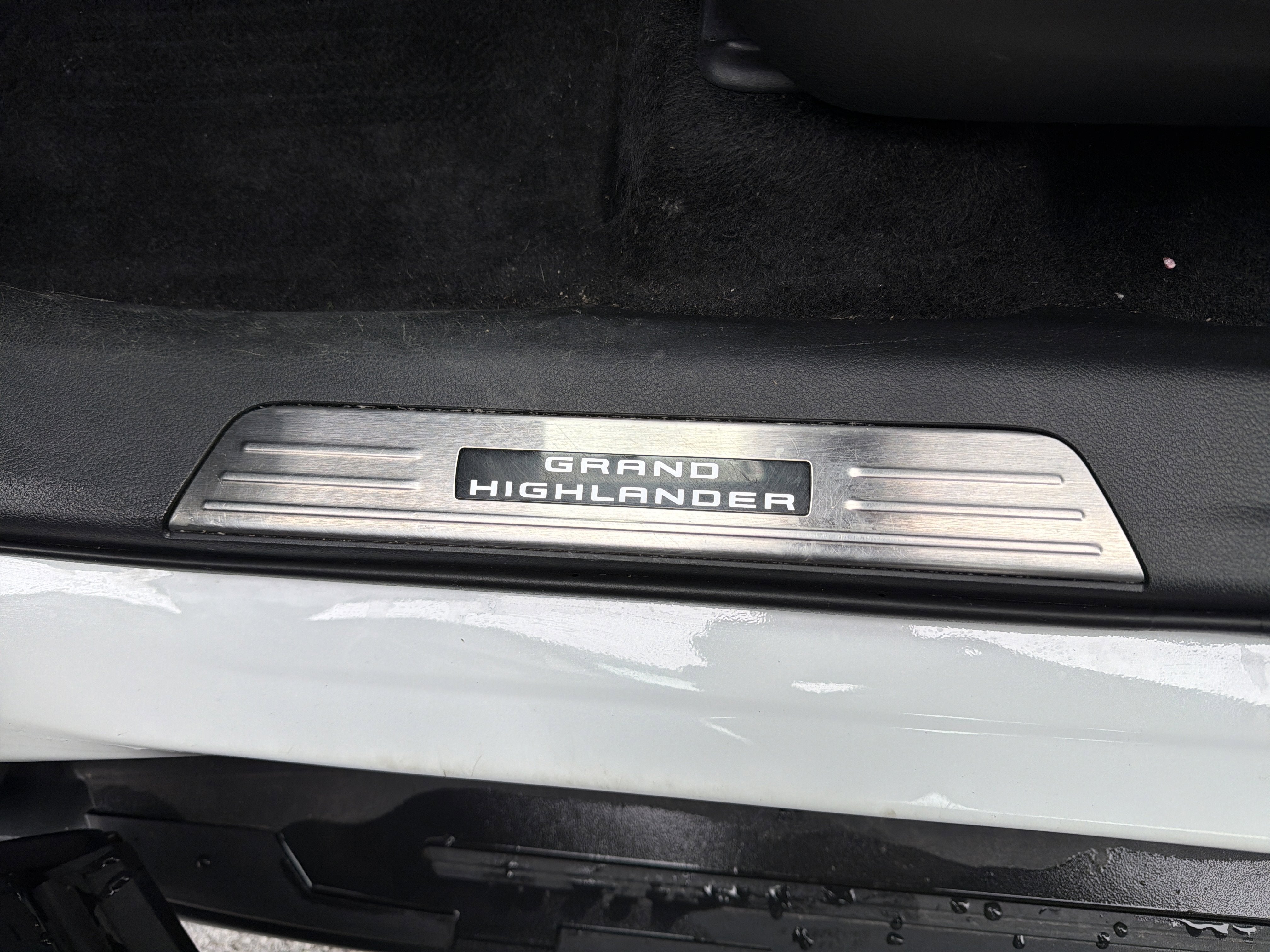 2025 Toyota Grand Highlander Hybrid MAX Platinum