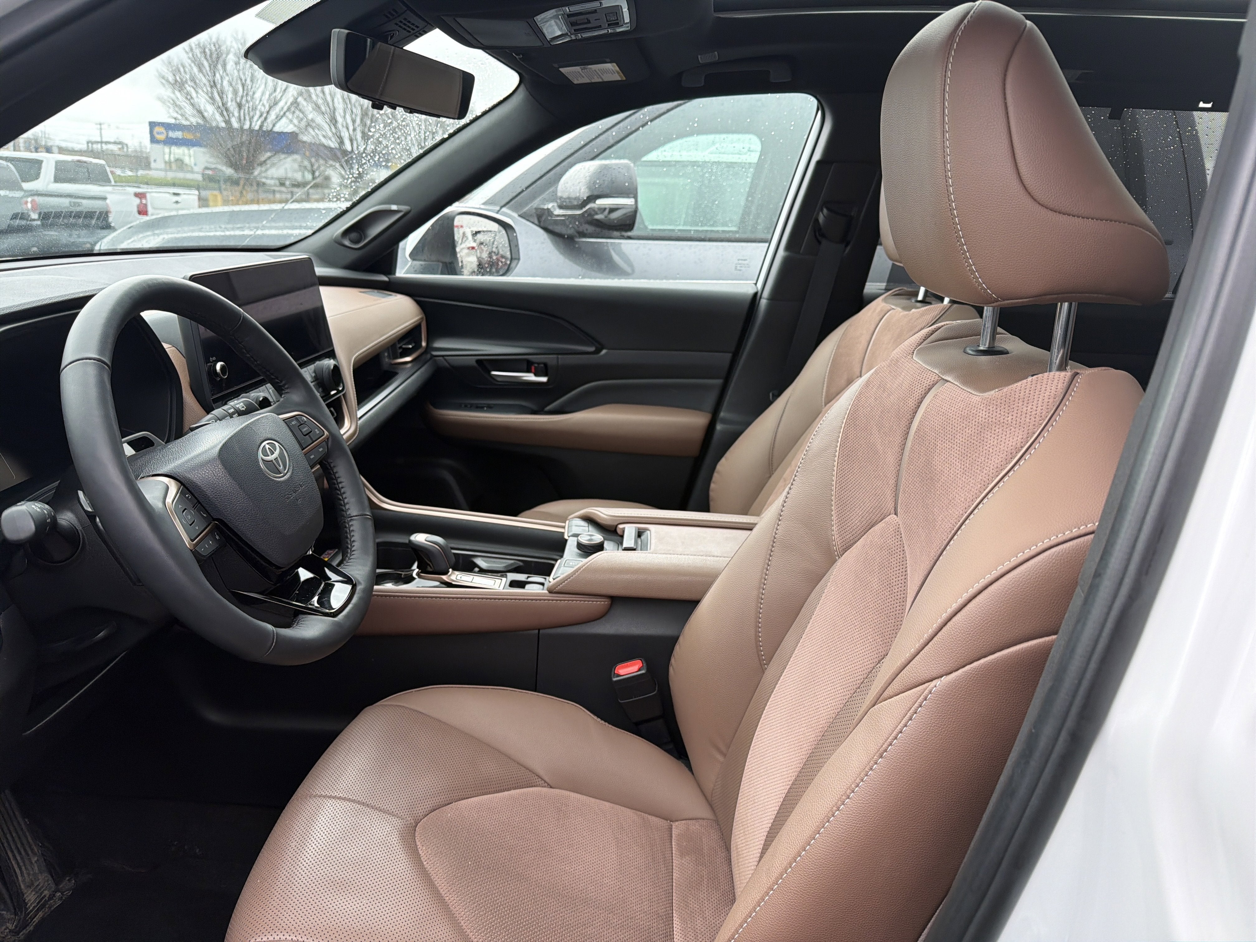 2025 Toyota Grand Highlander Hybrid MAX Platinum