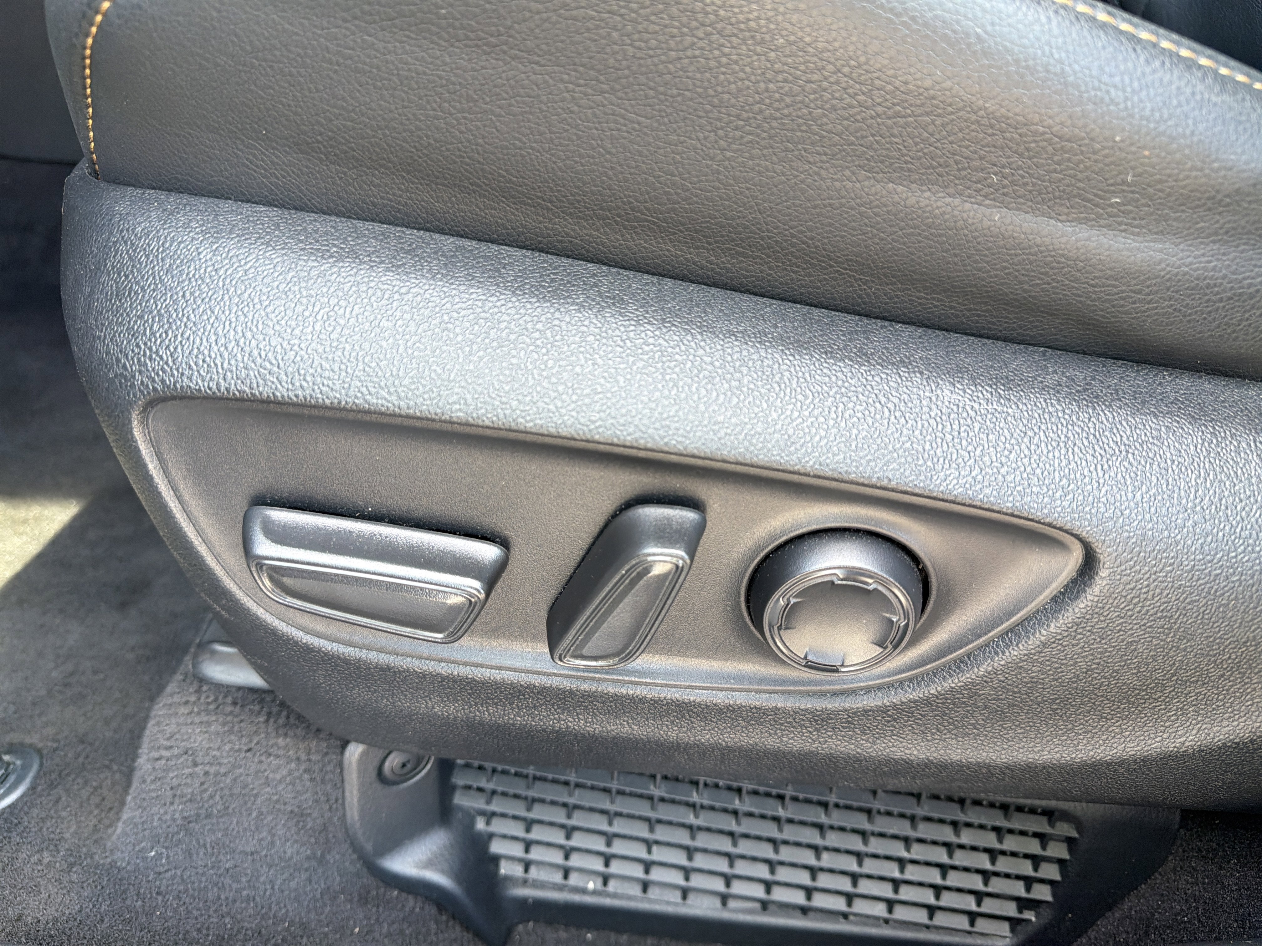 2023 Toyota Sienna XSE 25th Anniversary