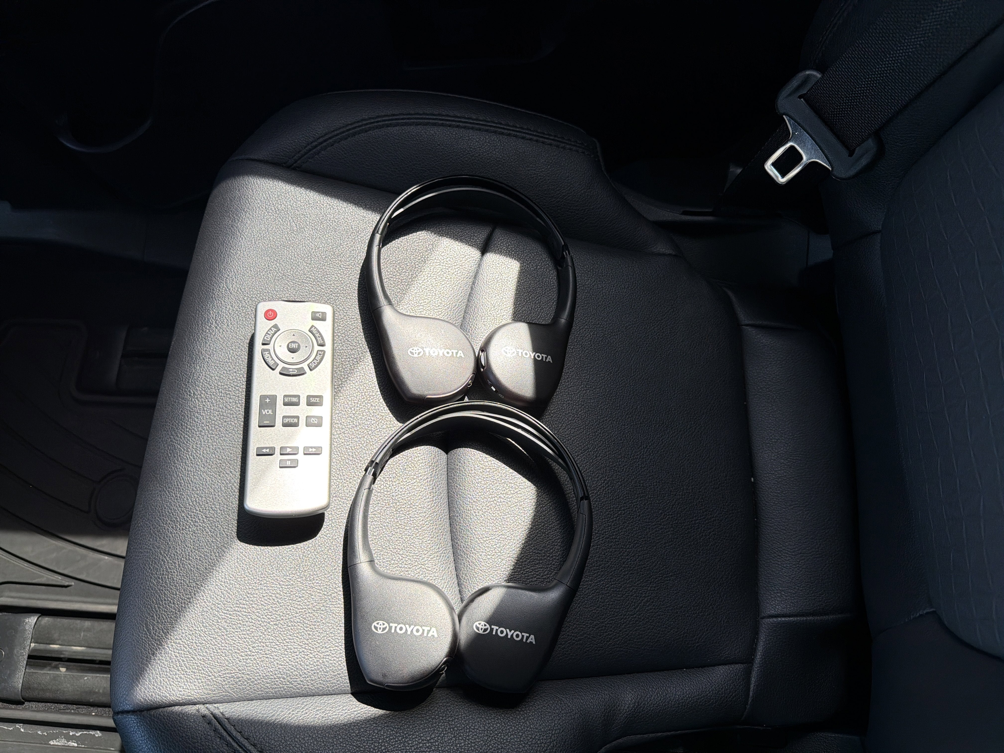 2023 Toyota Sienna XSE 25th Anniversary