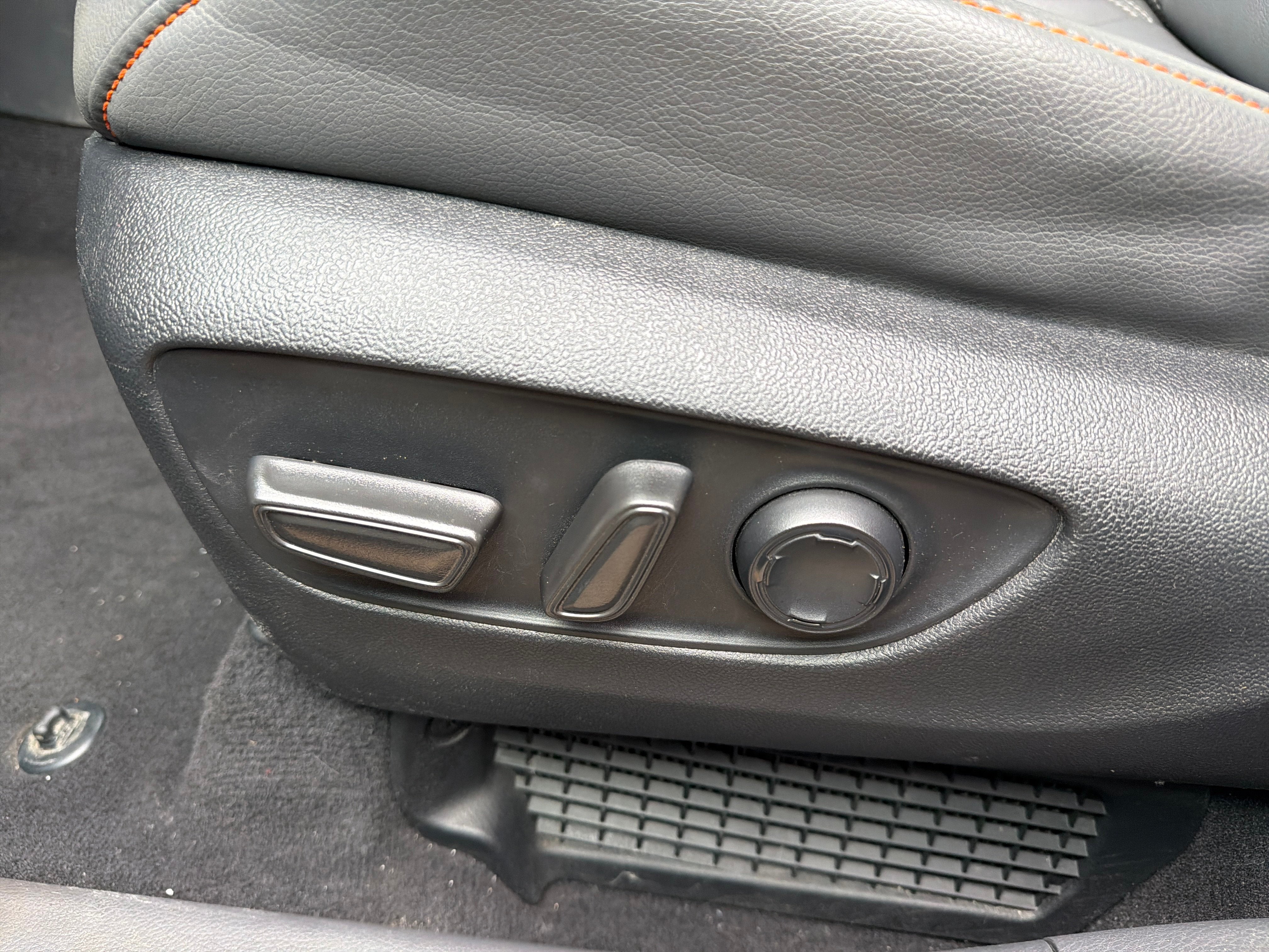 2022 Toyota Sienna XSE