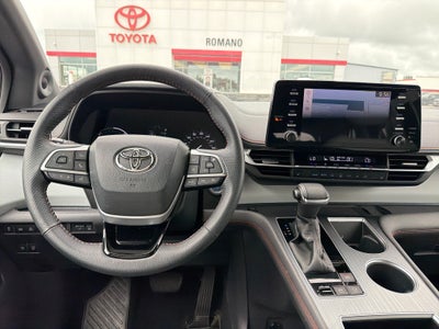2022 Toyota Sienna XSE