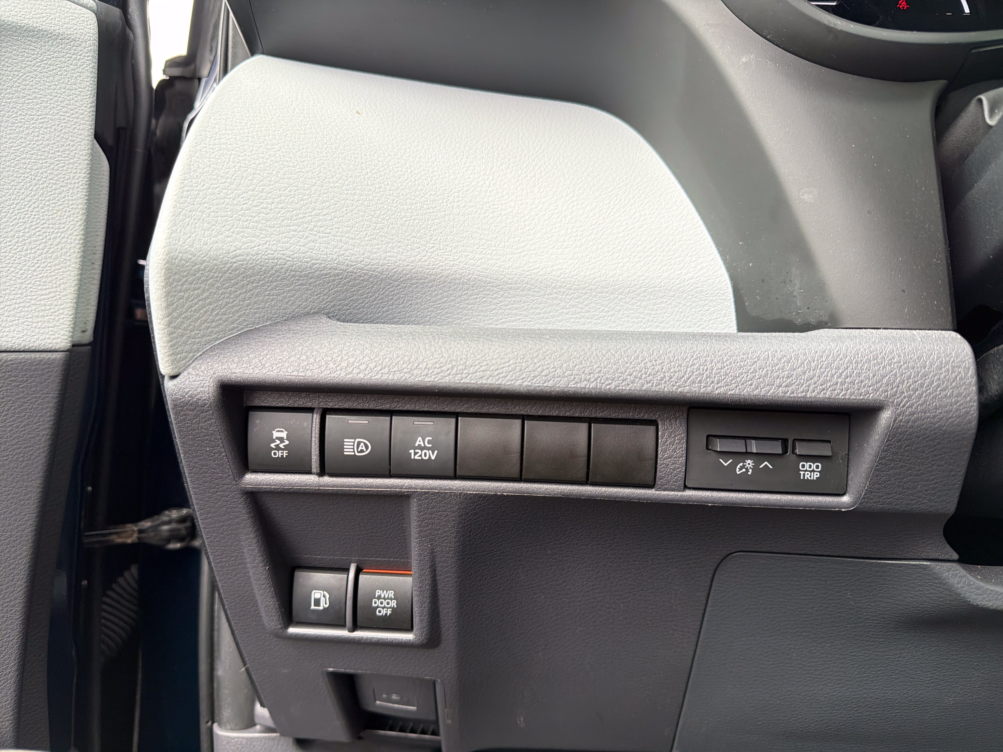 2022 Toyota Sienna XSE