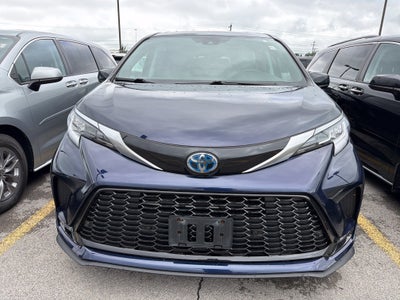 2022 Toyota Sienna XSE