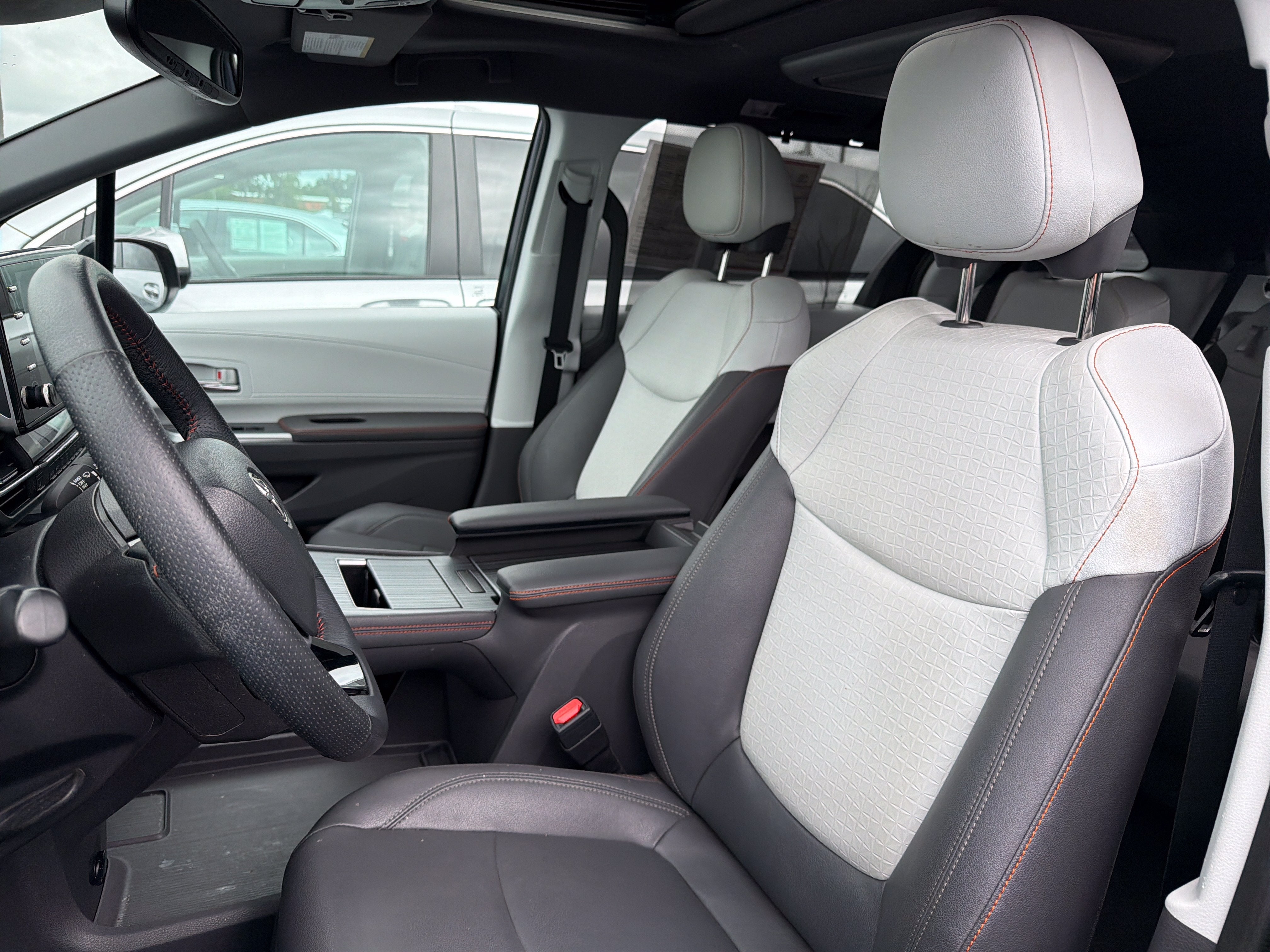 2022 Toyota Sienna XSE