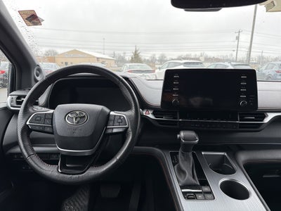 2023 Toyota Sienna XSE