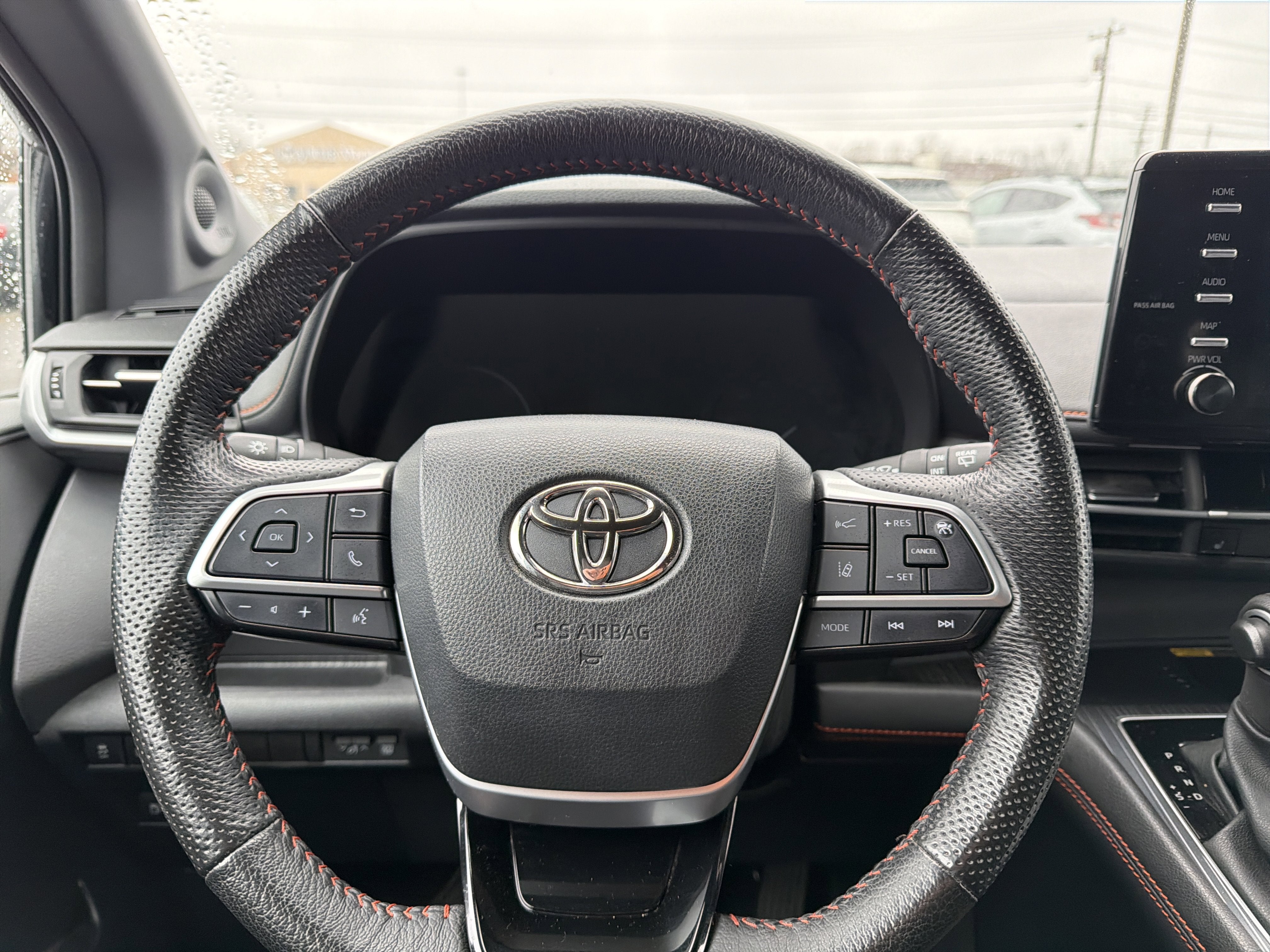 2023 Toyota Sienna XSE