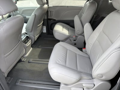 2019 Toyota Sienna XLE Premium