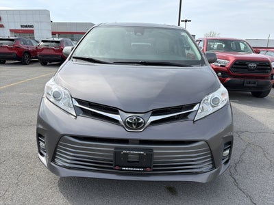 2019 Toyota Sienna XLE Premium