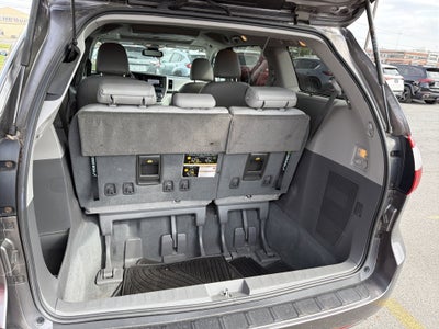 2019 Toyota Sienna XLE Premium