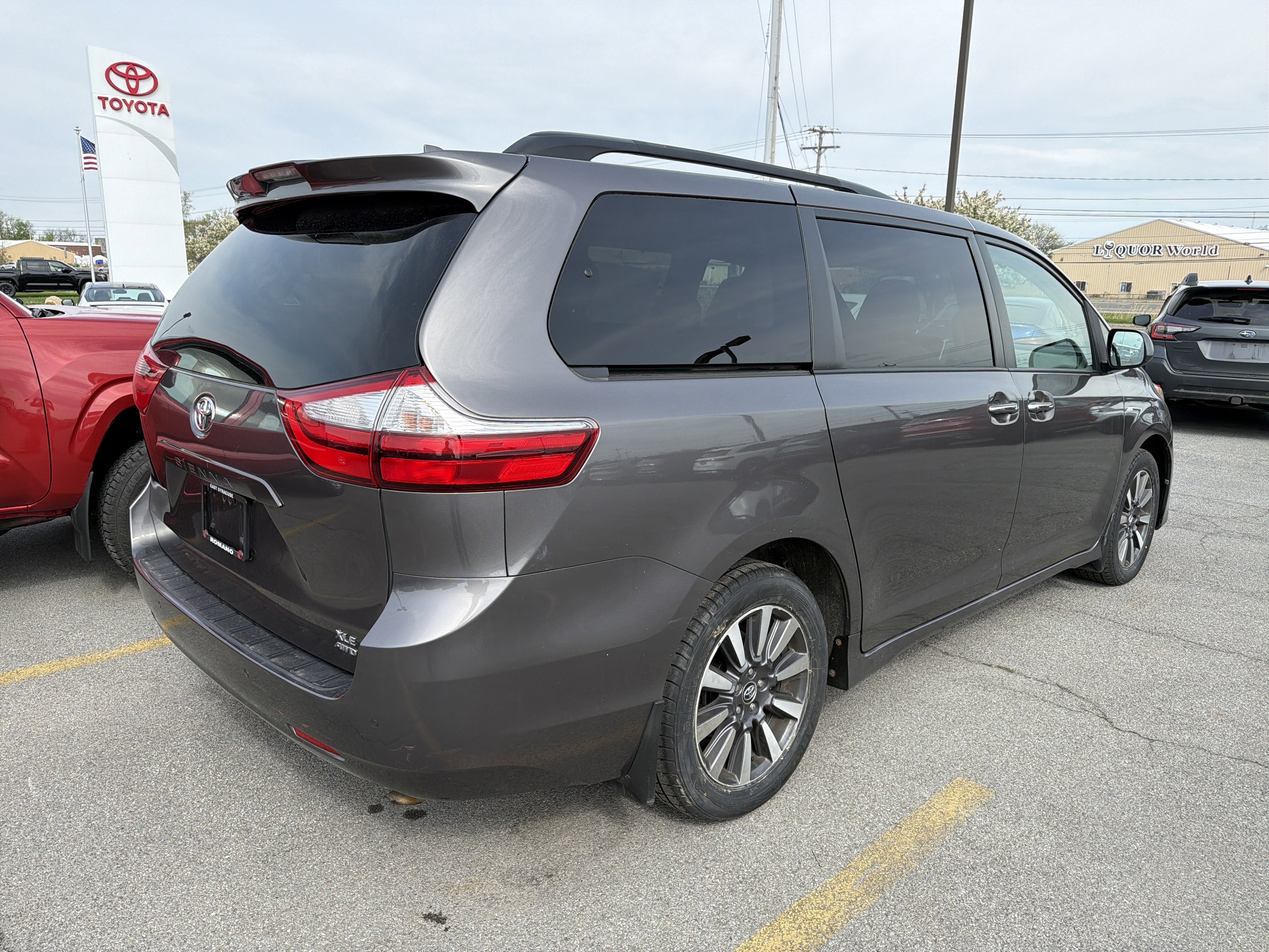 2019 Toyota Sienna XLE Premium