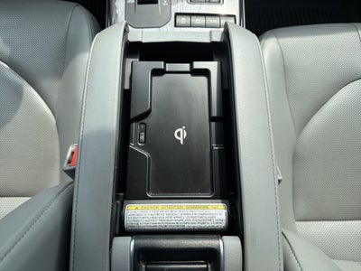 2022 Toyota Highlander Hybrid Platinum