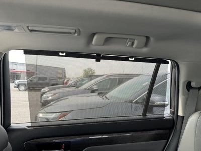 2022 Toyota Highlander Hybrid Platinum
