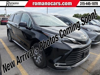 2024 Toyota Sienna XLE