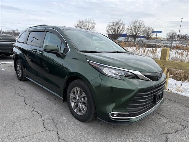 2022 Toyota Sienna XLE