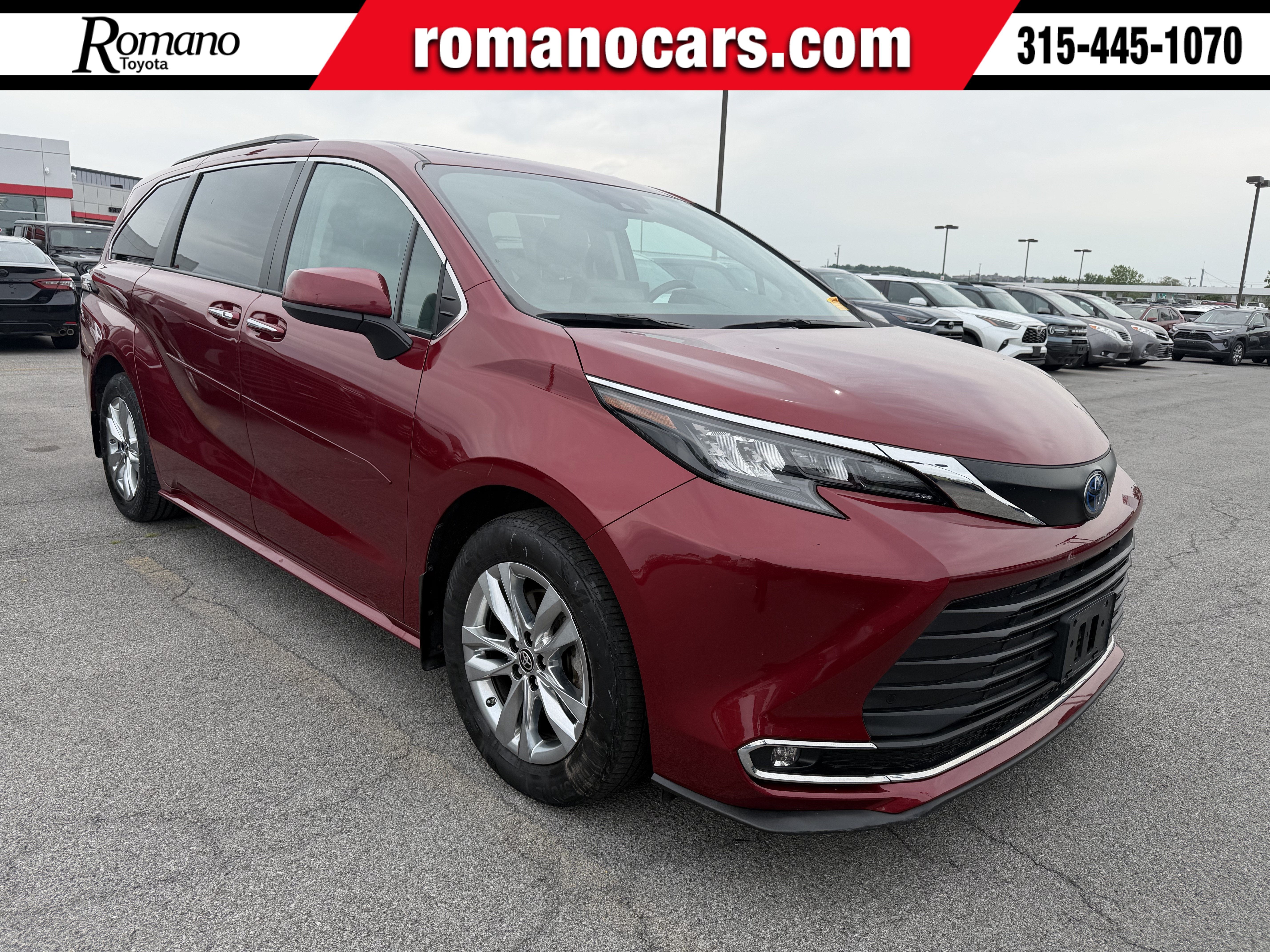 2024 Toyota Sienna XLE