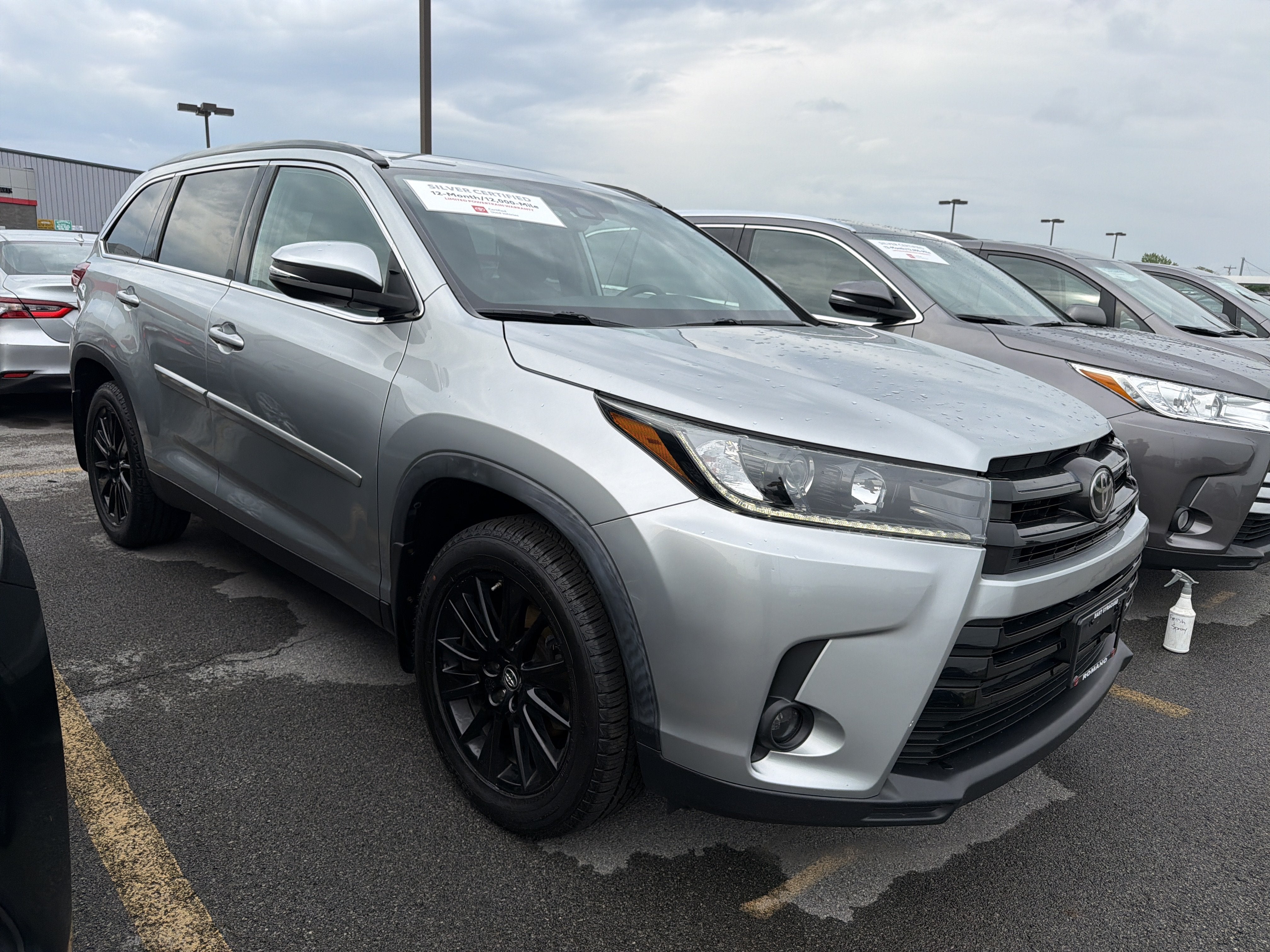 2019 Toyota Highlander SE