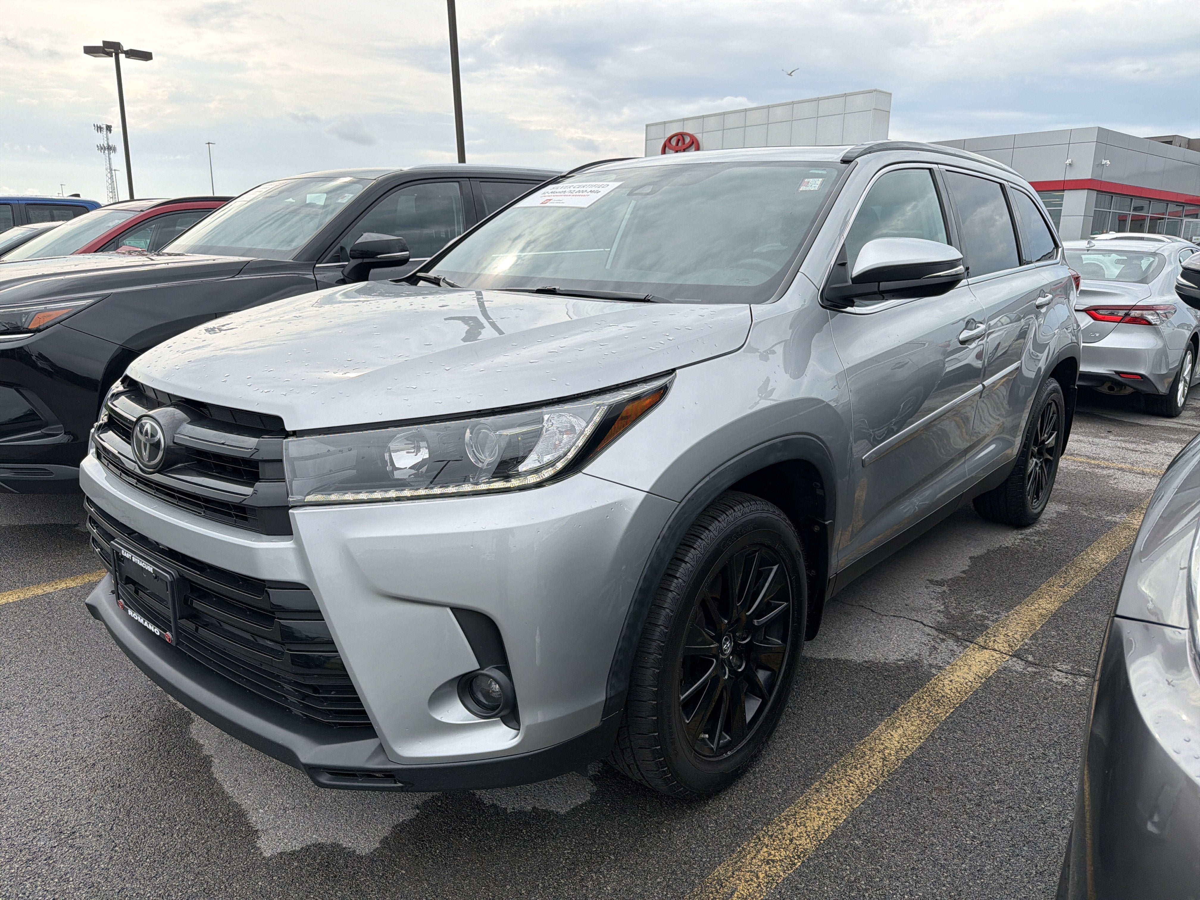 2019 Toyota Highlander SE