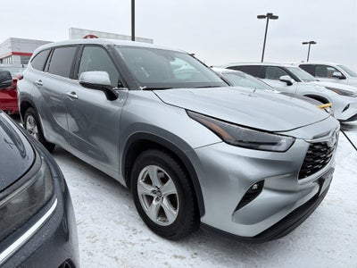2023 Toyota Highlander LE