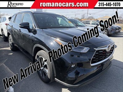 2023 Toyota Highlander XLE