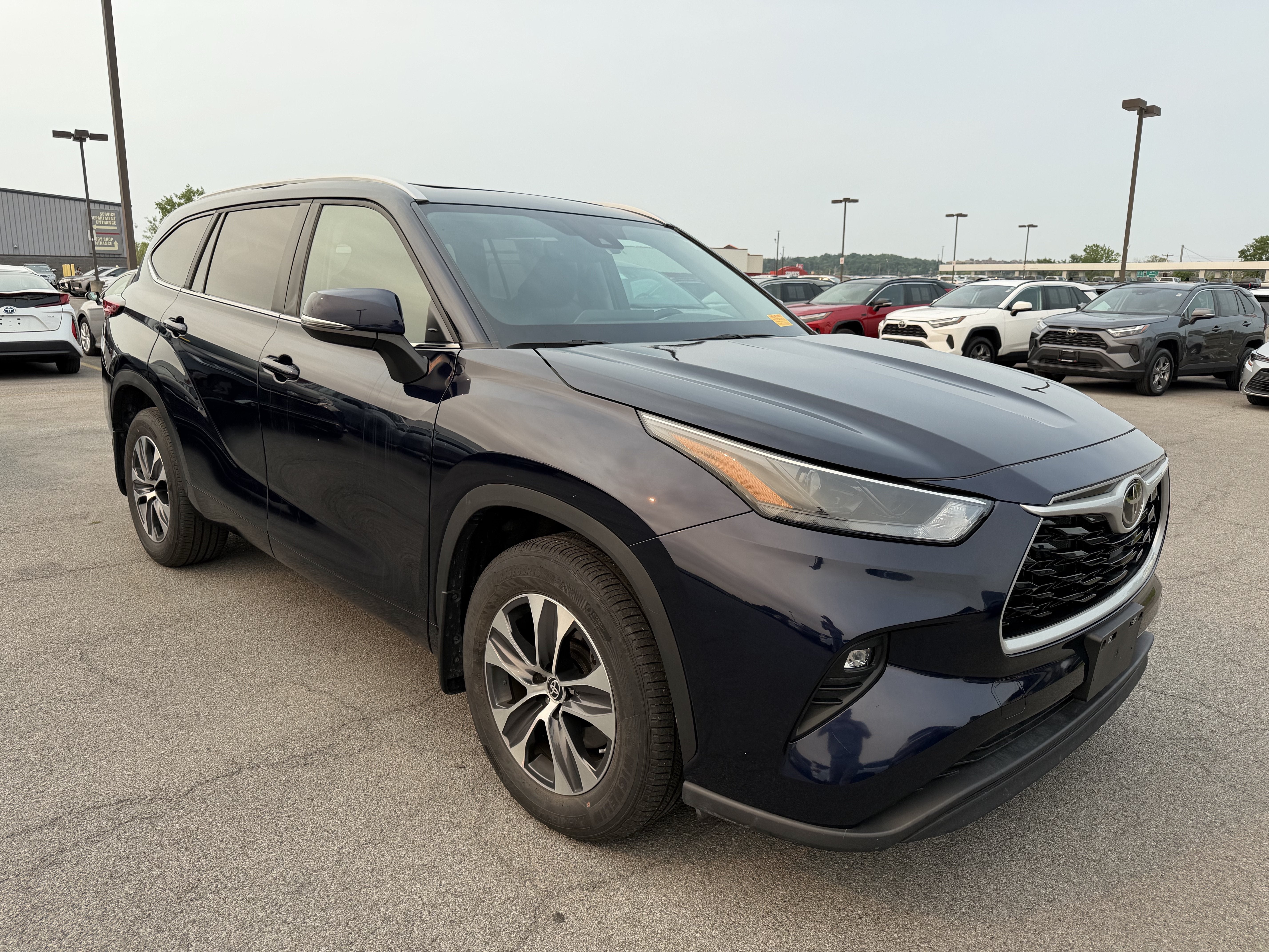 2023 Toyota Highlander XLE