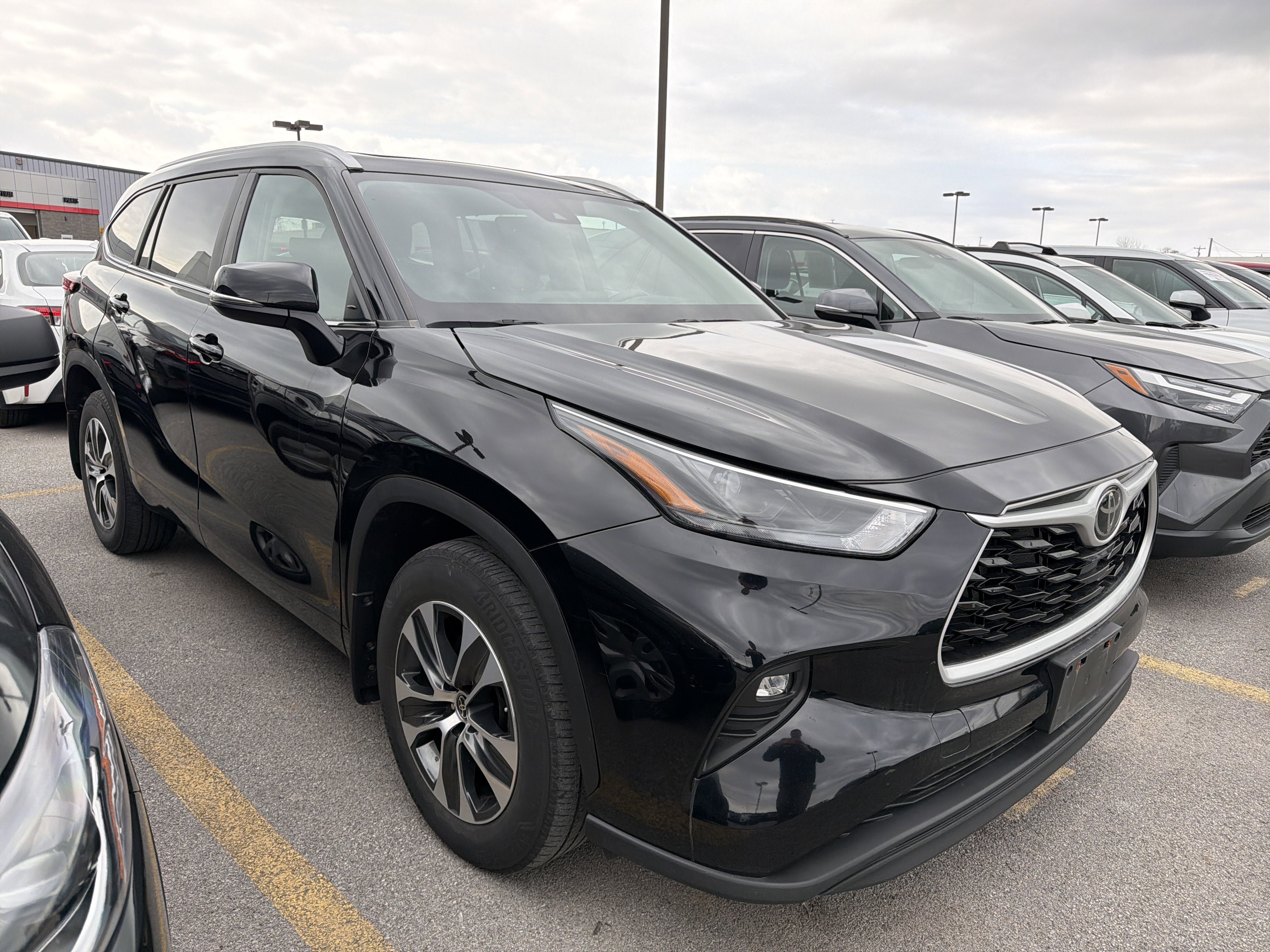 2023 Toyota Highlander XLE