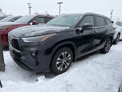 2023 Toyota Highlander XLE
