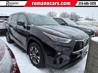 2023 Toyota Highlander XLE