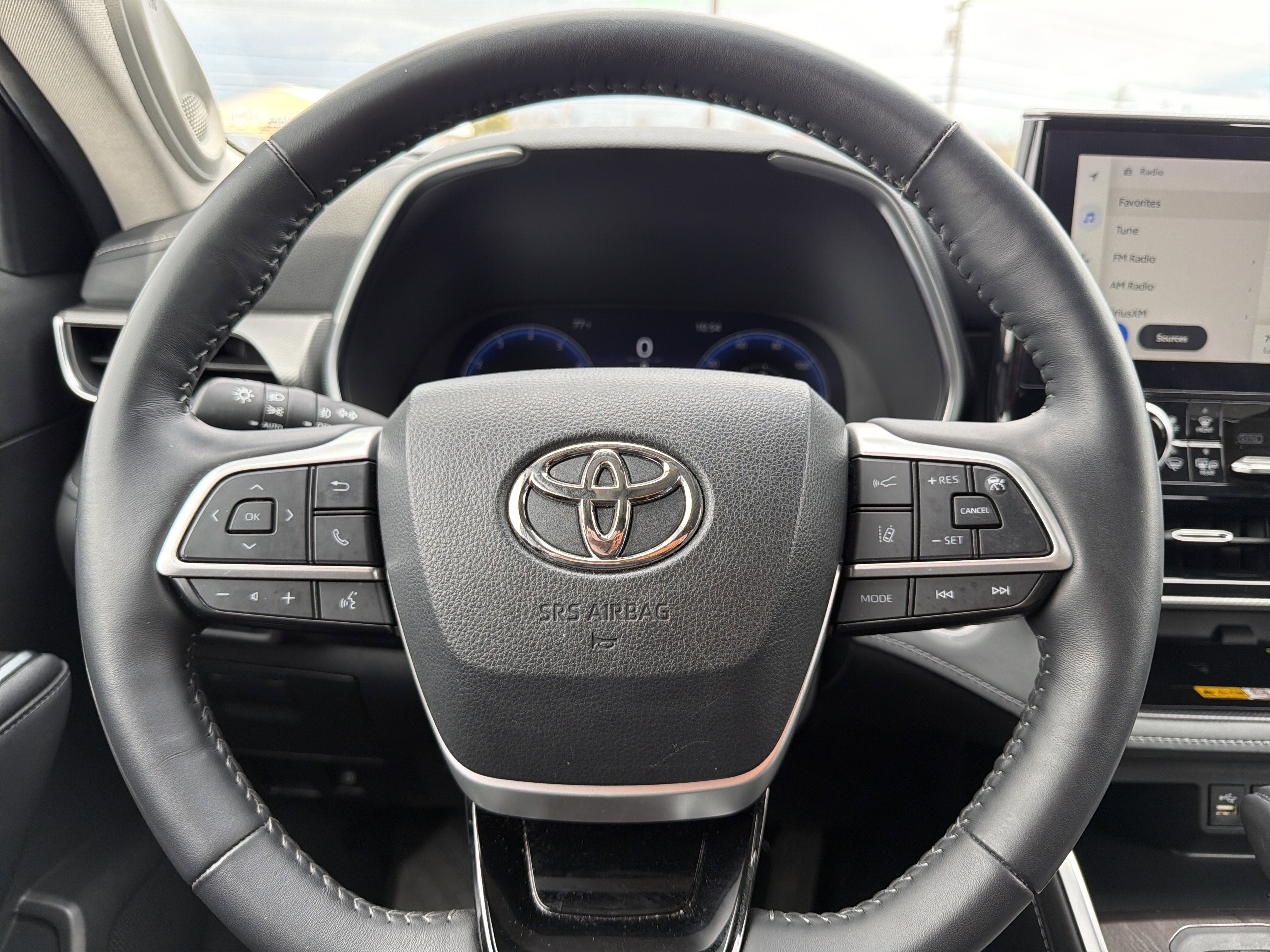 2024 Toyota Highlander Platinum