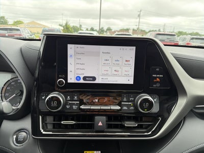 2023 Toyota Highlander XLE