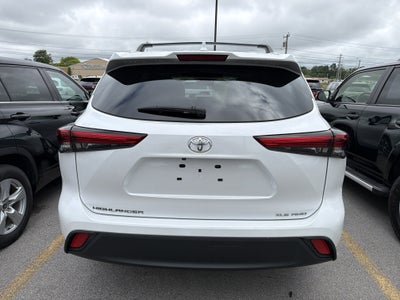 2023 Toyota Highlander XLE