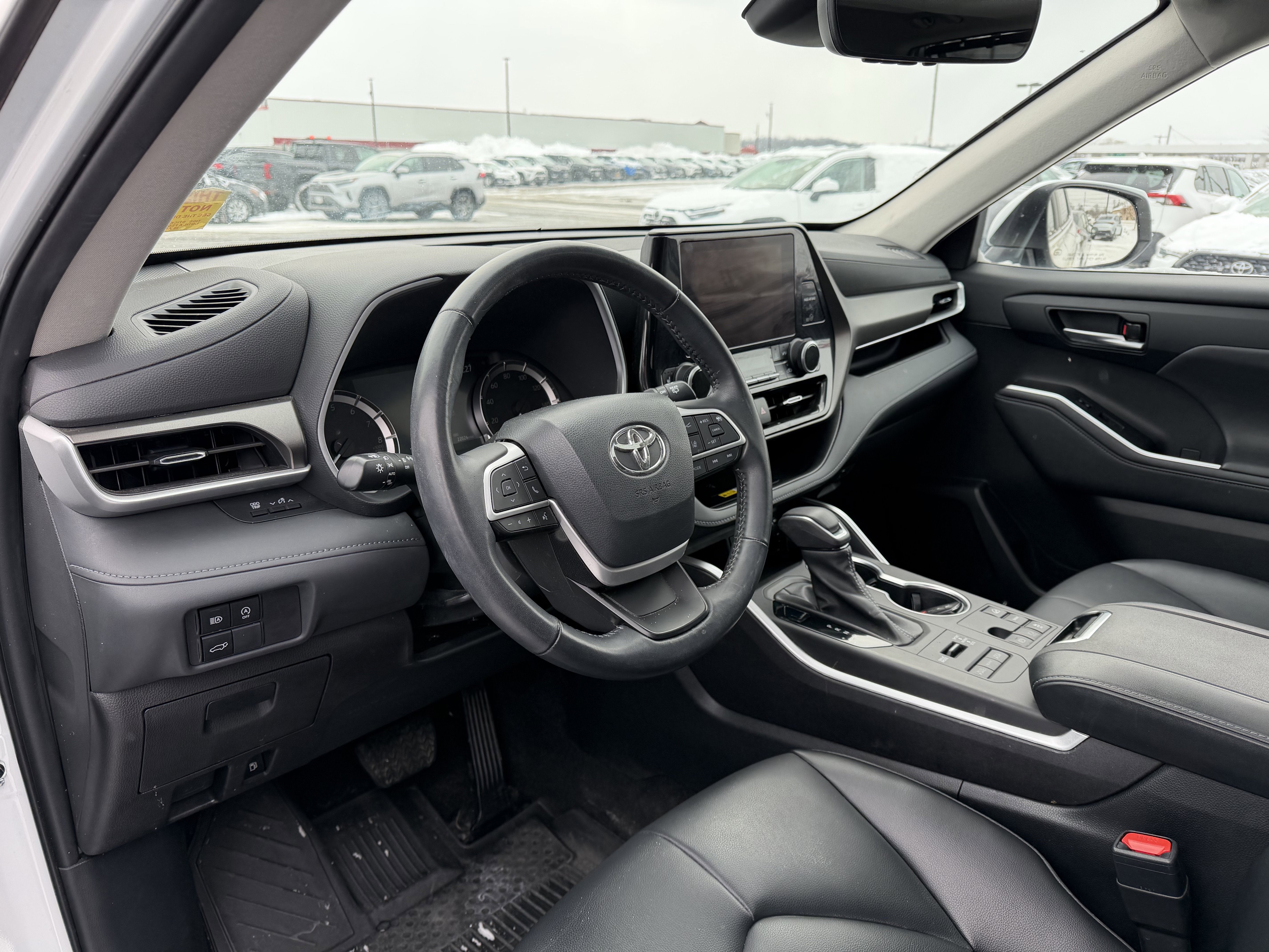 2023 Toyota Highlander XLE