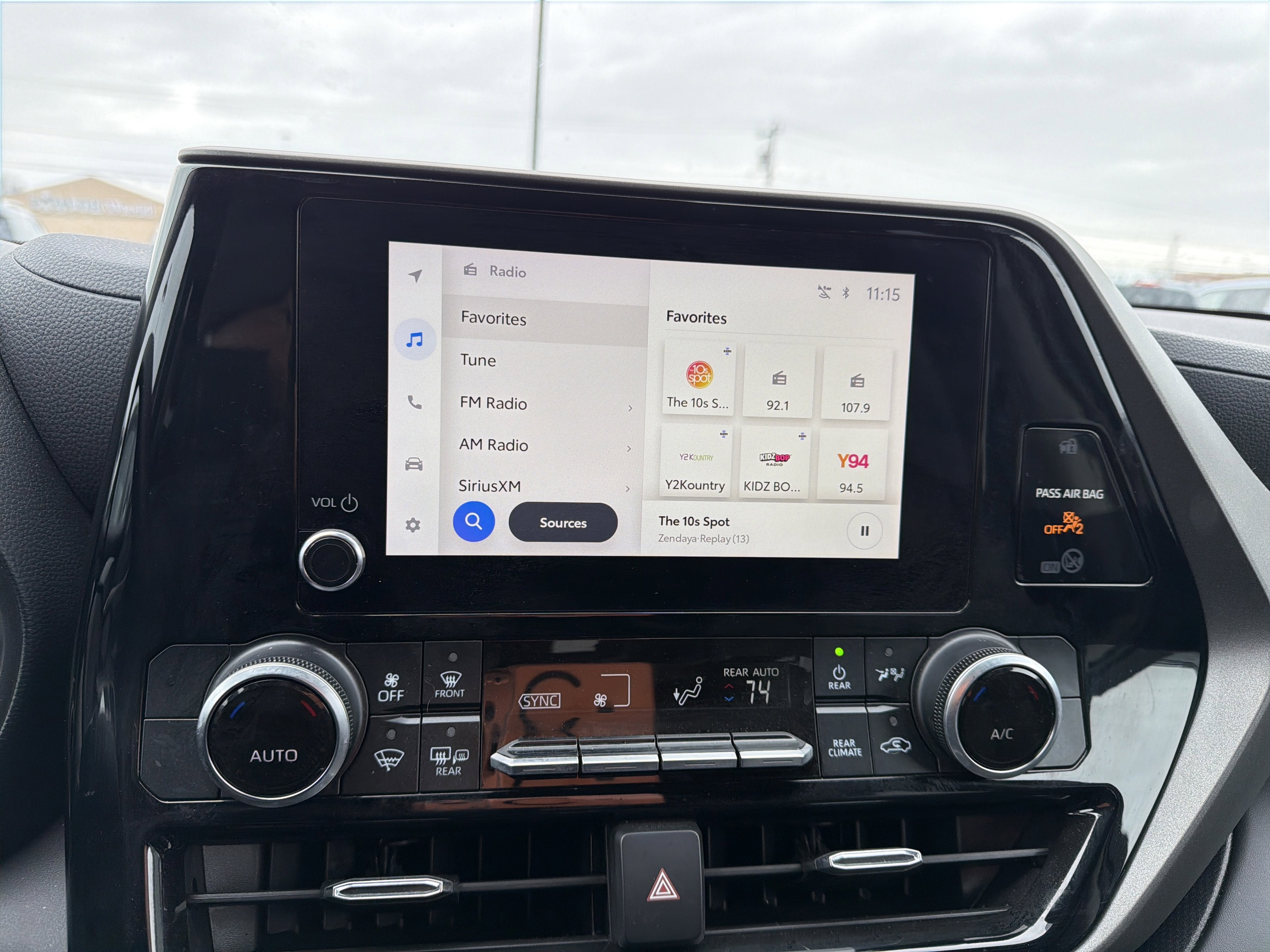 2023 Toyota Highlander L